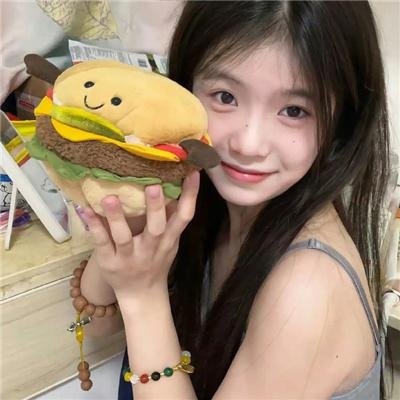 我的黑色超短裙